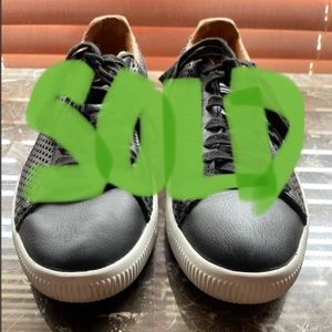Mens Puma Clyde Perforated Colorblock shoes 10.5